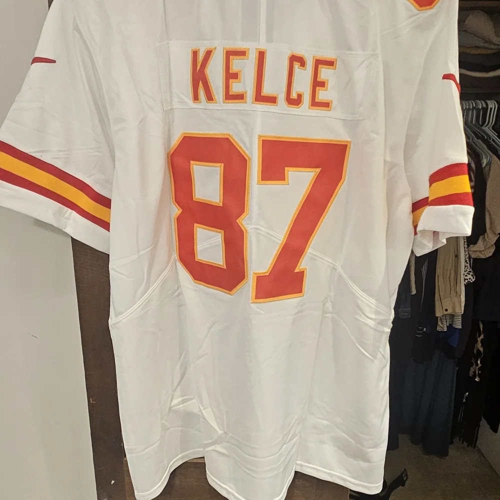 Kansas City Chiefs White Road Jersey. Travis Kelce XXL - Picture 1 of 2